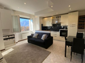 The Landscape - Modern Apartment Lecco